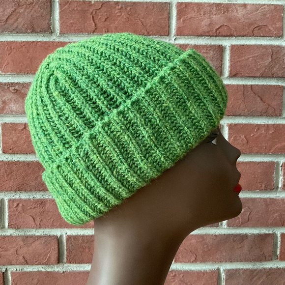Bartlettyarns Since 1821 Wool Green Knit Cuffed Beanie O/S Made in U.S.A. NWOT - Picture 1 of 11